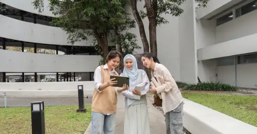 College Campus Tours